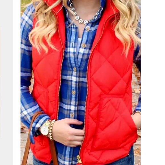 J. Crew Excursion Down Blend Quilted Puffer Vest Coral Small Style #92465 - Picture 2 of 9